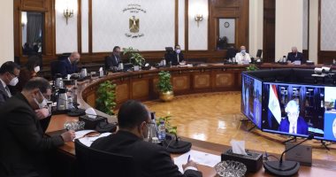 مصطفى مدبولى: تكليفات من الرئيس السيسي بإعلان شرم الشيخ "مدينة خضراء"  