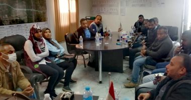 استكمال المشروع القومى لتنفيذ محور شمال الأقصر بطول 18 كيلو مترا.. صور