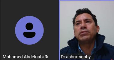 وزير الرياضة ومحافظ أسوان فى لقاء مع ذوى القدرات والهمم المشاركين فى فوج رحلات قطار الشباب المخصص لـ "قادرون باختلاف"
