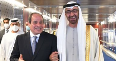 زيارة للتضامن العربى والتصدى لزعزعة استقرار الخليج.. الرئيس السيسى يبحث مع محمد بن زايد فى أبو ظبى التصدى للتدخلات الإقليمية ومحاولات بث الفرقة بين دول المنطقة.. ويؤكد: أمن الإمارات مرتبط بالأمن القومى المصرى