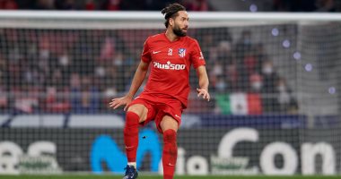 إصابة فيليبي مُدافع أتليتيكو مدريد بفيروس كورونا 