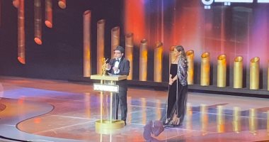حفل جوائز JOY AWARDS يوجه التحية لروح سمير غانم ودلال عبد العزيز