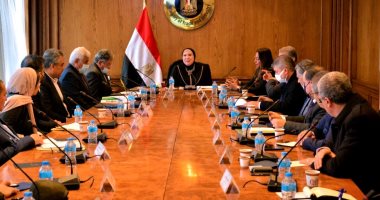 الصناعة: إعداد دراسة متكاملة للارتقاء بصناعة السجاد وزيادة قدرته التنافسية 