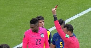 البرازيل تتقدم على الإكوادور بهدف وحالتا طرد فى الشوط الأول بتصفيات المونديال