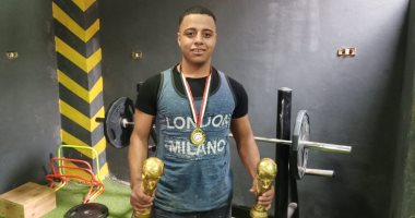 قصة بطل تفوق على المنافسين.. "أدهم" أول الجمهورية فى ألعاب القوى البدنية.. ابن قرية الرياض ببنى سويف يحلم بالعالمية.. البطل: أوفق بين الثانوية العامة والتدريب وأشارك فى بطولة تجارب العرب بالكويت.. صور وفيديو