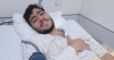 الأهلي يدرس رفع أكرم توفيق وعمار حمدى من قائمة الموسم الجديد