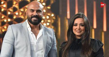 أحمد صلاح حسني: أكلت لحم حمير في ألمانيا لمدة شهرين.. هبة مجدي: مش بحب الكوارع