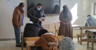 طلاب الإعدادية بالوادى الجديد يؤدون امتحانى الهندسة والتربية الفنية دون شكاوى
