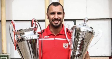 برة الملعب.. محمد عبد الوارث نجم اليد: بحب اليسا ونجمى المفضل محمود حميدة