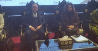 مشيرة خطاب بمعرض الكتاب: حقوق الإنسان ليست موضة وتبدأ منذ ولادة الإنسان
