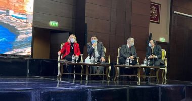 وزيرة البيئة: دلتا مصر ومدينة الإسكندرية معرضة للتأثر بالتغيرات المناخية