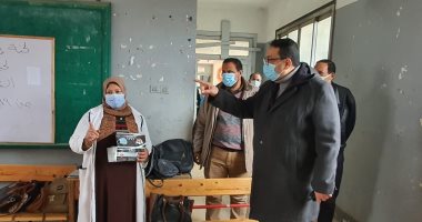 وكيل تعليم الغربية يتابع امتحانات الشهادة الإعدادية بغرب طنطا