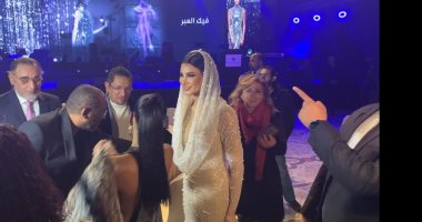 أميمة طالب تحتفل بإطلاق ألبوم "أنا شايفاك" بحضور صناعه.. صور