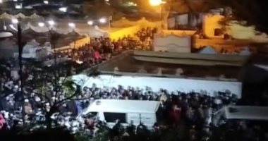 تشييع جثامين أب وأم و5 أبناء لقوا مصرعهم بسبب تسرب الغاز بالشرابية