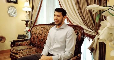 النوابغ سفراء لمصر فى الخارج.. مصرى يبتكر آلة طبخ لأول مرة.. ويصنف ضمن قائمة المبدعين الشباب بفوربس.. مايكل فريد لـ"اليوم السابع": الماكينة تنتج 400 وجبة فى الساعة.. وتقدم أكلات متنوعة تناسب كل الثقافات.. صور