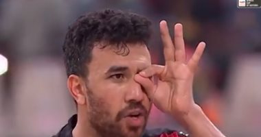 احتفال تريزيجيه بهدفه فى المغرب على رأس الأفضل بربع نهائى الكان