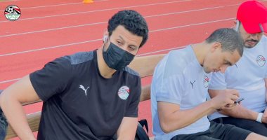 تدريبات علاجية لأبو جبل فى مران المنتخب استعدادًا للكاميرون