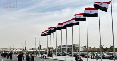 فعاليات معرض الكتاب اليوم.. ندوة كتاب ياسر رزق ولقاء مع إبراهيم عيسى