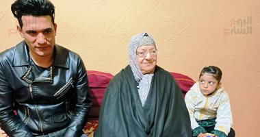 الحاجة بثينة مرافقة أم كلثوم: الست لم تشتك فى مرضها ودعمت أبناء الجنود.. لايف