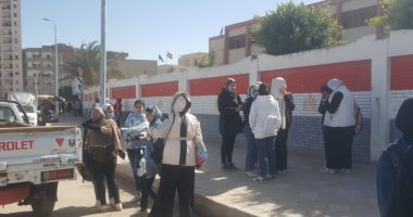 فى آخر أيام الامتحانات.. فرحة طلاب البحيرة بسهولة امتحانات الشهادة الإعدادية.. لايف