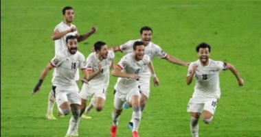 الفرحة مكملة.. محمد صلاح يواصل احتفاله بتأهل المنتخب لنهائى أمم أفريقيا "صور"