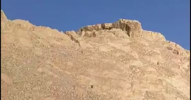 حكاية أشهر جبل استخدمه الزعيم جمال عبدالناصر فى أول مشروعات التعمير بالوادي الجديد
