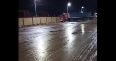 أمطار غزيرة تضرب القليوبية والمحافظة ترفع حالة الطوارئ.. فيديو