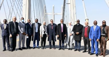 وزير الاسكان الإيفوارى يزور المشروعات القومية المنفذة من المقاولون العرب