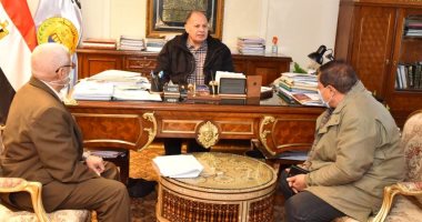محافظ أسيوط يوجه بتكثيف القوافل البيطرية المجانية وحملات التوعية بالقرى والنجوع