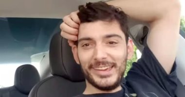 يوتيوبر ينصب على متابعيه فى نصف مليون دولار.. "اشترى بيهم سيارة تسلا"