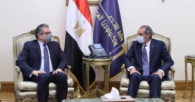 وزيرا السياحة والاتصالات يتابعان تنفيذ رفع كفاءة سرعات الإنترنت في الفنادق