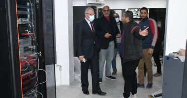رئيس جامعة القناة: البدء فى أعمال توسعة وتطوير شبكة المعلومات