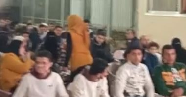 جماهير كفر الشيخ فى هتاف مستمر أثناء متابعة مباراة مصر والسنغال (فيديو)