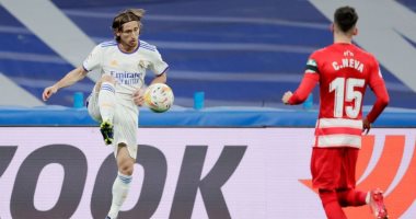 التعادل السلبي يحسم الشوط الأول من مواجهة ريال مدريد ضد غرناطة