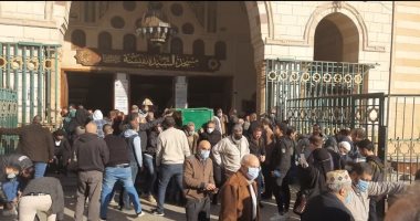 غياب نجوم الفن عن جنازة المخرج أحمد يحيى وتشييع جثمانه من السيدة نفيسة
