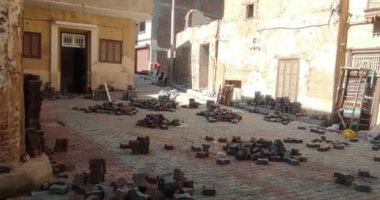 تركيب بلاط انترلوك بشارع السهاريج لأول مرة بمدينة قنا بتكلفة 6 ملايين جنيه