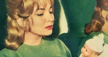 صورة نادرة لشادية برفقة شقيقتها عفاف شاكر أثناء تواجدهما فى أمريكا