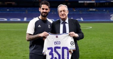 ريال مدريد يُكرم إيسكو بعد وصوله للمباراة الـ 350