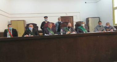 السجن 15 سنة لـ3 أشقاء بالفيوم والسجن 5 سنوات لـ2 آخرين وبراءة 7 فى مقتل مواطن