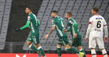 كوكا يسجل ثنائية قونيا سبور فى التعادل مع قرا جمرك 2 - 2 بالشوط الأول.. فيديو