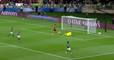 الـ VAR يلغى هدف التعديل للأهلي فى شباك بالميراس.. فيديو