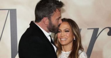 بن أفليك يساند جينيفر لوبيز فى العرض الخاص لـ Marry Me بلوس أنجلوس.. صور