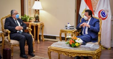 خالد عبد الغفار يبحث سبل التعاون مع جامعة هارفارد فى مجال تبادل الخبرات