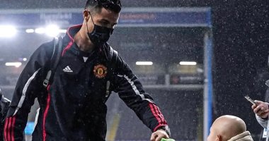 كريستيانو رونالدو: الأطفال أفضل شيء فى العالم وعلينا حمايتهم بأى ثمن