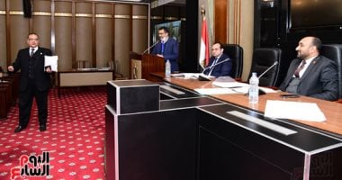 "صحة النواب" توصى بوضع معايير تحقق العدالة بشأن تكليف الأطقم الطبية المساعدة