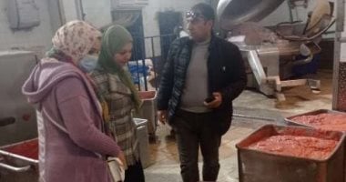 بيطرى الشرقية يضبط مفروم دجاج ولحوم مفرومة مخالفة خلال حملات تفتيشية