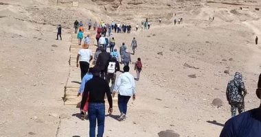 وفد سياحى أفريقى من 3 دول يزور المناطق الأثرية بالمنيا