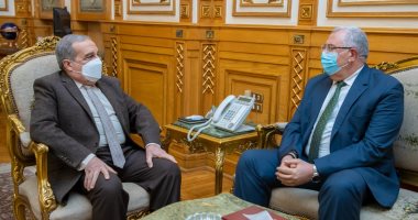 وزيرا "الإنتاج الحربى" و"الزراعة" يبحثان مستجدات تطوير حديقتى "الحيوان" و"الأورمان"