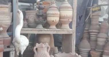 زير وقلة وطاجن رز.. هنا قراقص أشهر قرية لصناعة الفخار بالبحيرة.. لايف 