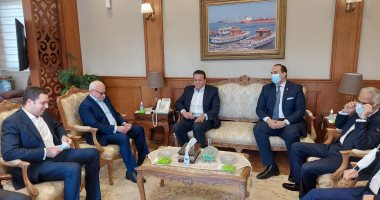 وزير التعليم العالي: جئنا لحل مشكلات المنظومة الصحية في بورسعيد.. فيديو وصور